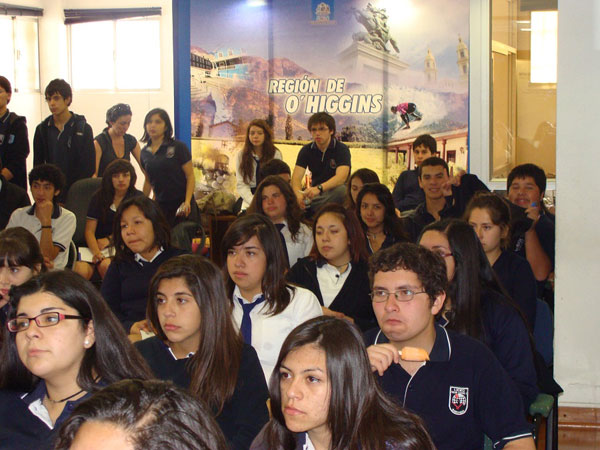 Los estudiantes del liceo "Oscar Castro" de Rancagua participaron activamente en la cuenta participativa de Alberto Ortega.