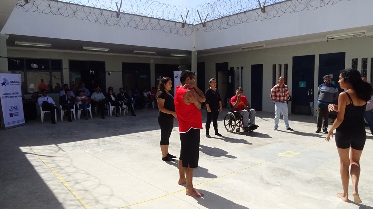 Los internos del CCPC Antofagasta presentaron los avances del proyecto "Autoria teatral: redescrubro mi vida".