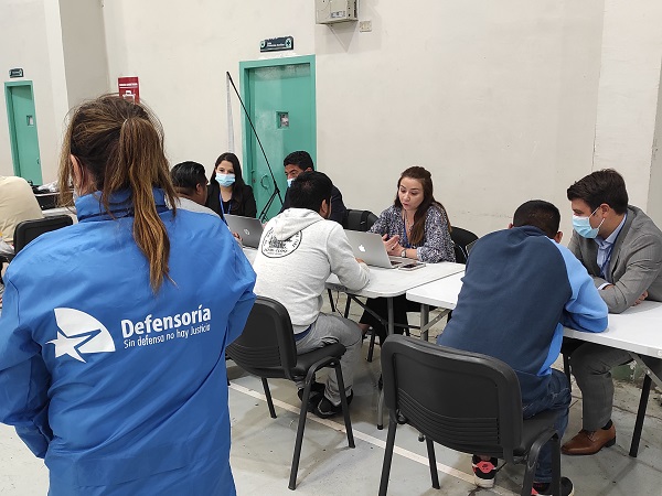 Dos jornadas de atención se programaron para abordar las numerosas consultas de los internos peruanos.