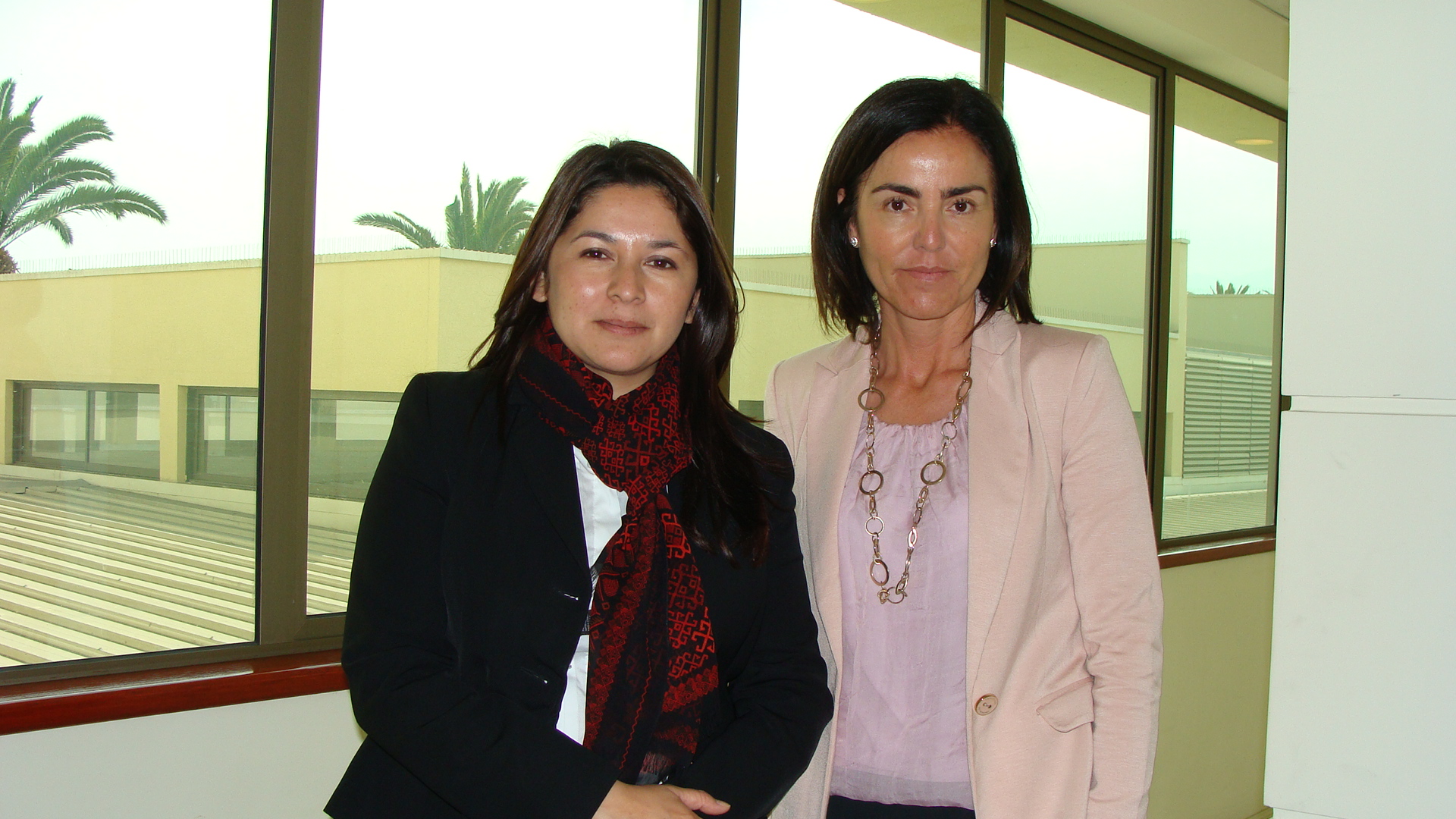 La Defensora Regional, Loreto Flores, visitó a la jueza presidente del Tribunal Oral en lo Penal de Antofagasta, Ingrid Castillo Fuenzalida. 