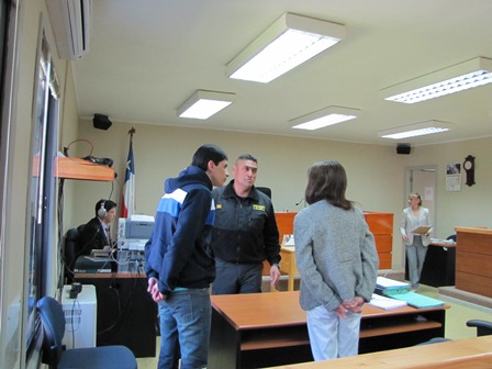 La situación de los extranjeros imputados en Aysén y su adecuada representación fueron analizados entre  la Intendencia y la Defensoría Regional.
