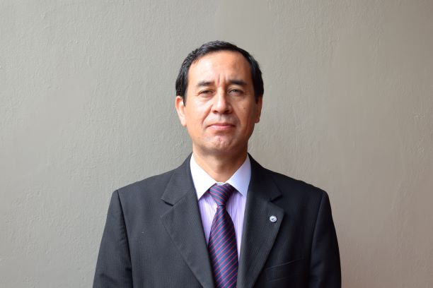 Andrés Piñeiro Santis, asesor jurídico de la Defensoría Regional de Aysén.