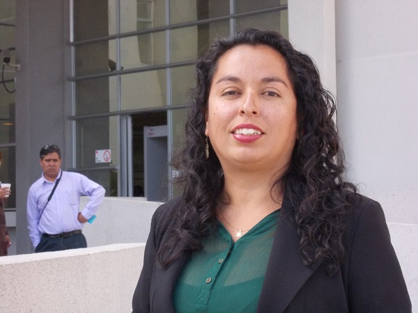 La defensora penal pública Marta Vallejos, captada a la salida de los tribunales.