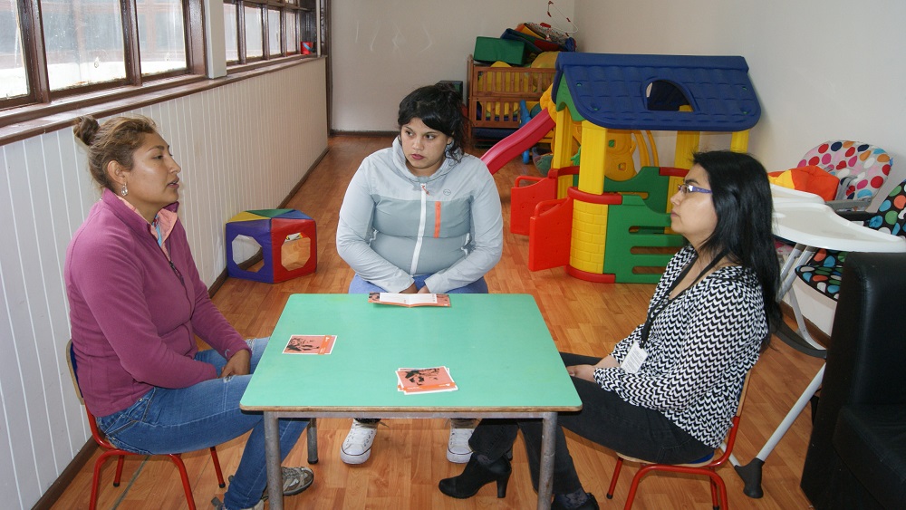 En la sección femenina de la unidad penal de Valdivia habitan dos mujeres con sus pequeñas hijas.