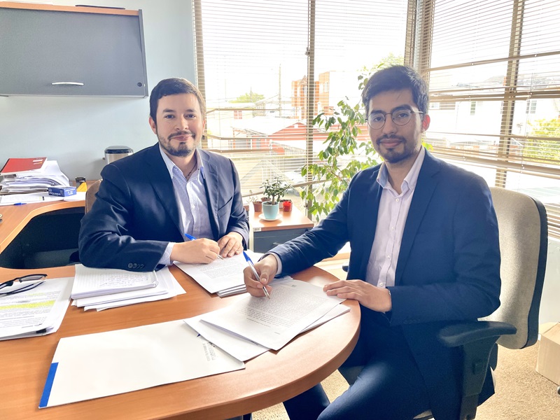 El recurso fue interpuesto por el defensor p&uacute;blico Fabi&aacute;n Malpu (derecha) y alegado ante la Corte por el jefe regional de Estudios, Juan Pablo Alday.