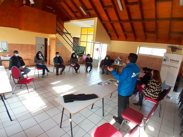 En la sede social de la Villa el Bosque en Laraquete se reunieron las agrupaciones mapuches con el equipo institucional especializado de la zona.