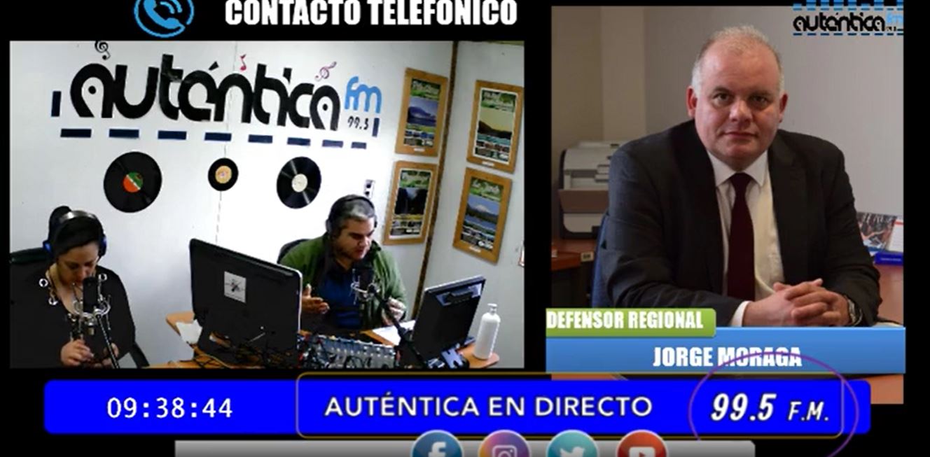 Por más de media hora se extendió la entrevista al Defensor Regional de Aysén en radio "Auténtica FM" de Puerto Cisnes.