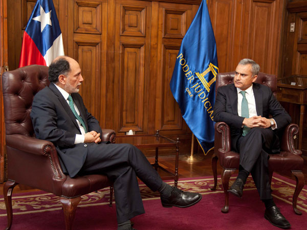 Sergio Muñoz (izquierda) y Georgy Schubert destacaron la importancia de la coordinación interinstitucional.