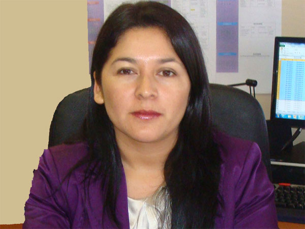 Loreto Flores Tapia, jefa de Estudios de la Defensoría Regional de Antofagasta.