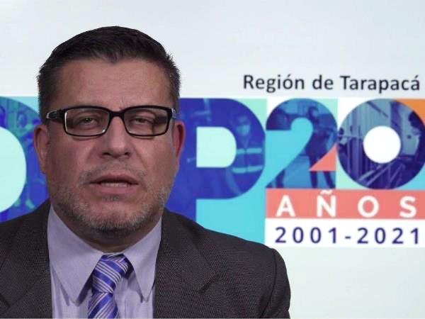 El Defensor Regional de Tarapacá, Gabriel Carrión, en un momento de su discurso.