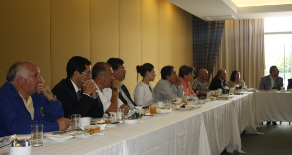 El Defensor Regional de Atacama participó en la mesa de trabajo regional convocada por la senadora Isabel Allende.