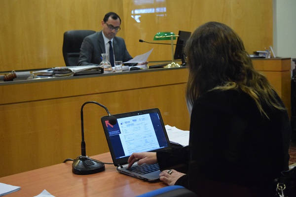 La Defensoría participa del plan piloto de acceso a carpetas digitales que comenzó a  funcionar en el Juzgado de Garantía de Talca.