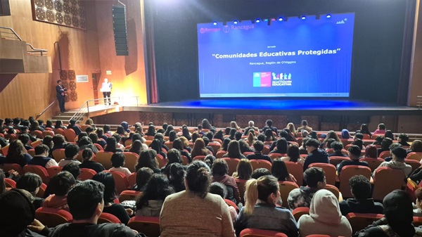 Invitados por la seremi de educaci&oacute;n, la Defensor&iacute;a de O'Higgins dict&oacute; charla sobre RPA.