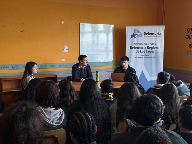 A la actividad asistieron m&aacute;s de 100 estudiantes de primero medio del establecimiento.