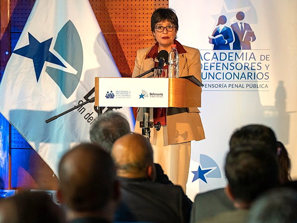 Defensoría lanza academia para perfeccionar el conocimiento de sus profesionales