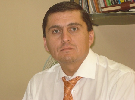Enrique Velásquez, jefe de Estudios de la Defensoría Regional de Aysén.