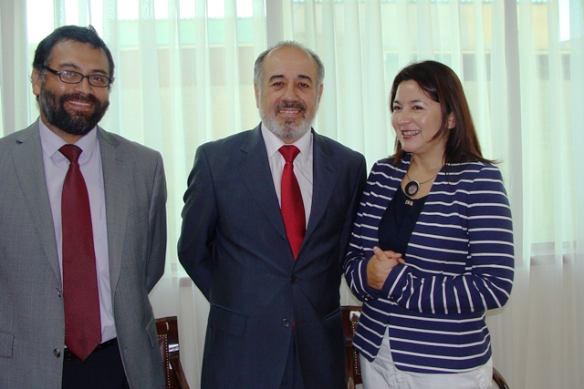 Los directivos de la DPP en Antofagasta junto al presidente de la Corte de Apelaciones, Oscar Clavería.