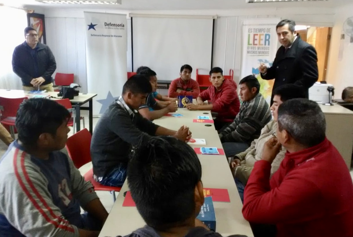 Imputados extranjeros conocieron sus derechos en el diálogo participativo organizado en el CCP de Copiapó.