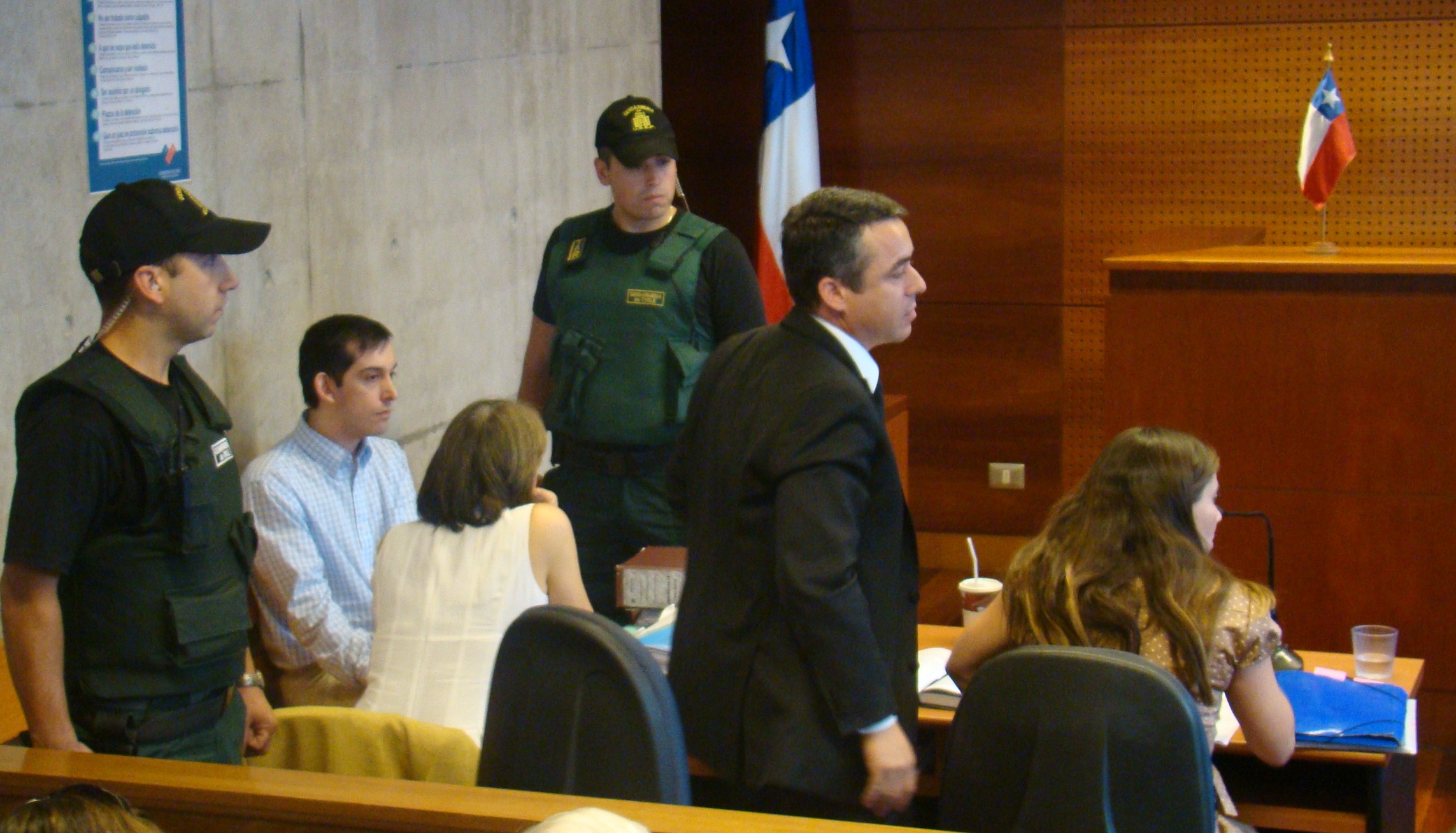 El tribunal acogió la reapertura de la investigación en el Caso Hijitus, para que el fiscal interrogue al abogado querellante Mario Schilling.