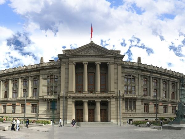 Las ministras de la Corte Suprema consideraron relevante situación de mujer embarazada y necesidad de cuidado (Foto Pjud)