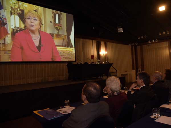 En su saludo la Presidenta Bachelet destacó la labor de la DPP y la CIDH en relación a los derechos de los migrantes.