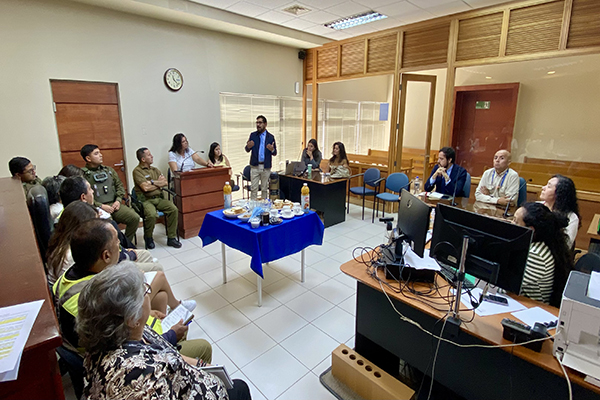 El encuentro se llev&oacute; a cabo en el Tribunal de Garant&iacute;a de la comuna de Diego de Almagro, ubicada en la provincia de Cha&ntilde;aral. 