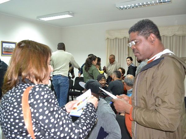 Más de una treintena de migrantes participaron en la cuenta participativa de la Defensoria Regional de Coquimbo.