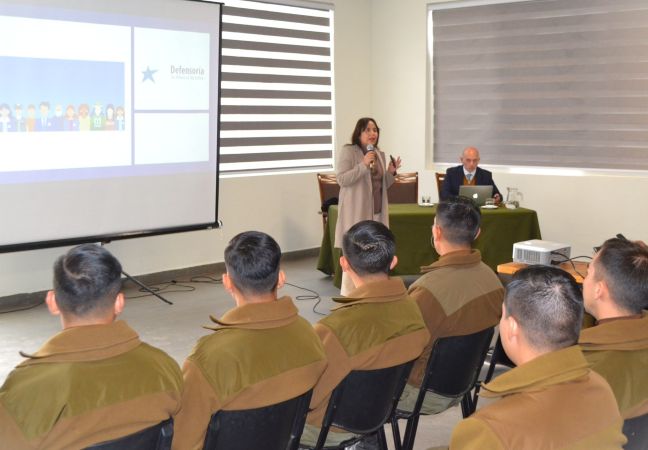Defensoría Regional de Coquimbo expuso la misión institucional y el derecho a defensa ante futuros carabineros