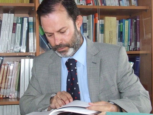 La tesis “La garantía de igual aplicación de la ley penal”, escrita por el galardonado Germán Echeverría, será publicada pronto por Legalpublishing.
