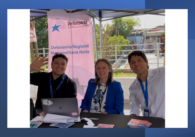 Vecinas y vecinos de la comuna de Santiago conocieron el rol de la Defensor&iacute;a Penal P&uacute;blica y las etapas del proceso penal, en Feria de Servicios..