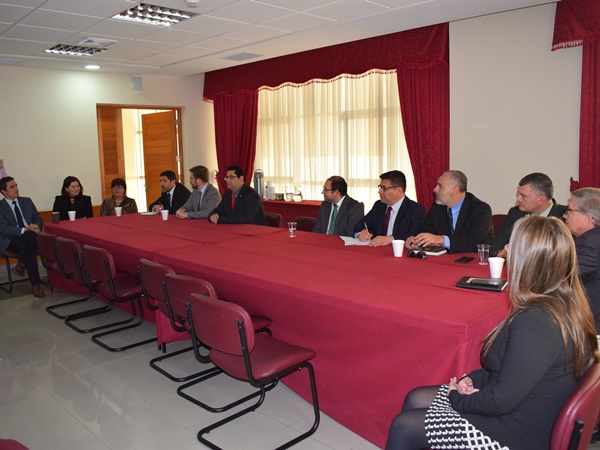 La mesa técnica-operativa del TTD en su reciente sesión, realizada en Iquique. 