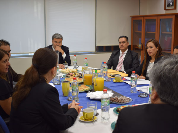 Los representantes de la defensa pública de Guatemala se reunieron con el Defenor Nacional, Andrés Mahnke.