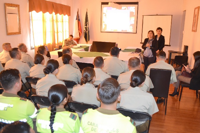 En total serán siete charlas que la Defensoría brindará a carabineros de la región de Coquimbo.