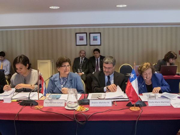 El Comité Ejecutivo de AIDEF sesionó durante toda la jornada de ayer en Santiago.