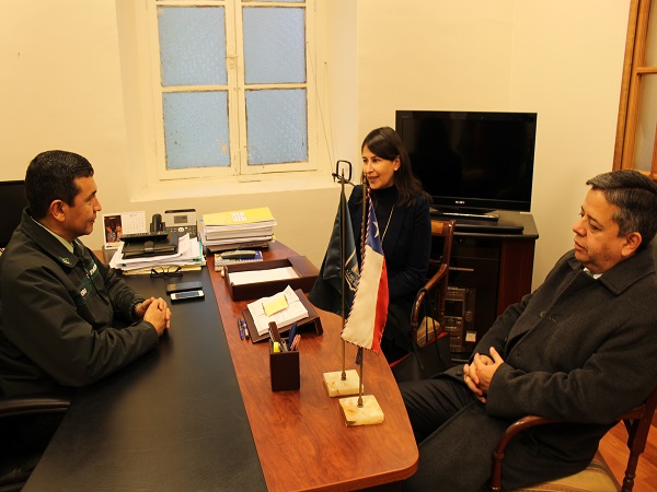 Viviana Castel calificó como muy cordial la entrevista con el director regional de Gendarmería.