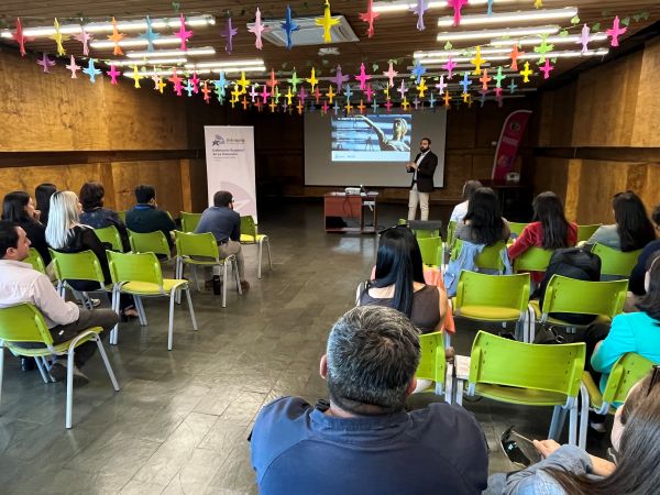 Con una alta convocatoria se desarroll&oacute; esta charla de difusi&oacute;n en la Biblioteca Municipal de Lautaro.