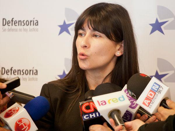 El Defensor Nacional confirmó personalmente a Viviana Castel su nombramiento como Defensora Regional.