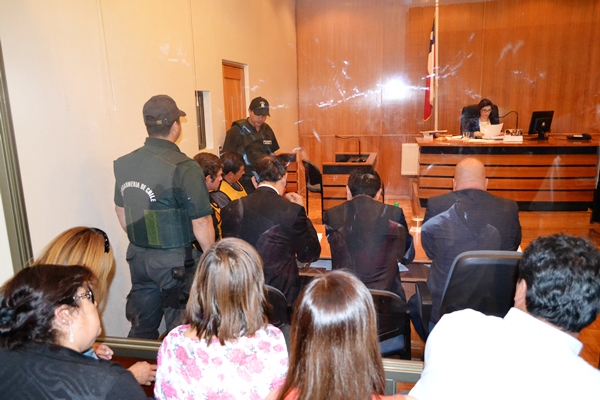 A la formalización en el Tribunal de Pitrufquén concurrieron el jefe de Estudios de La Araucanía, Mario Quezada, y el defensor Del Pino.