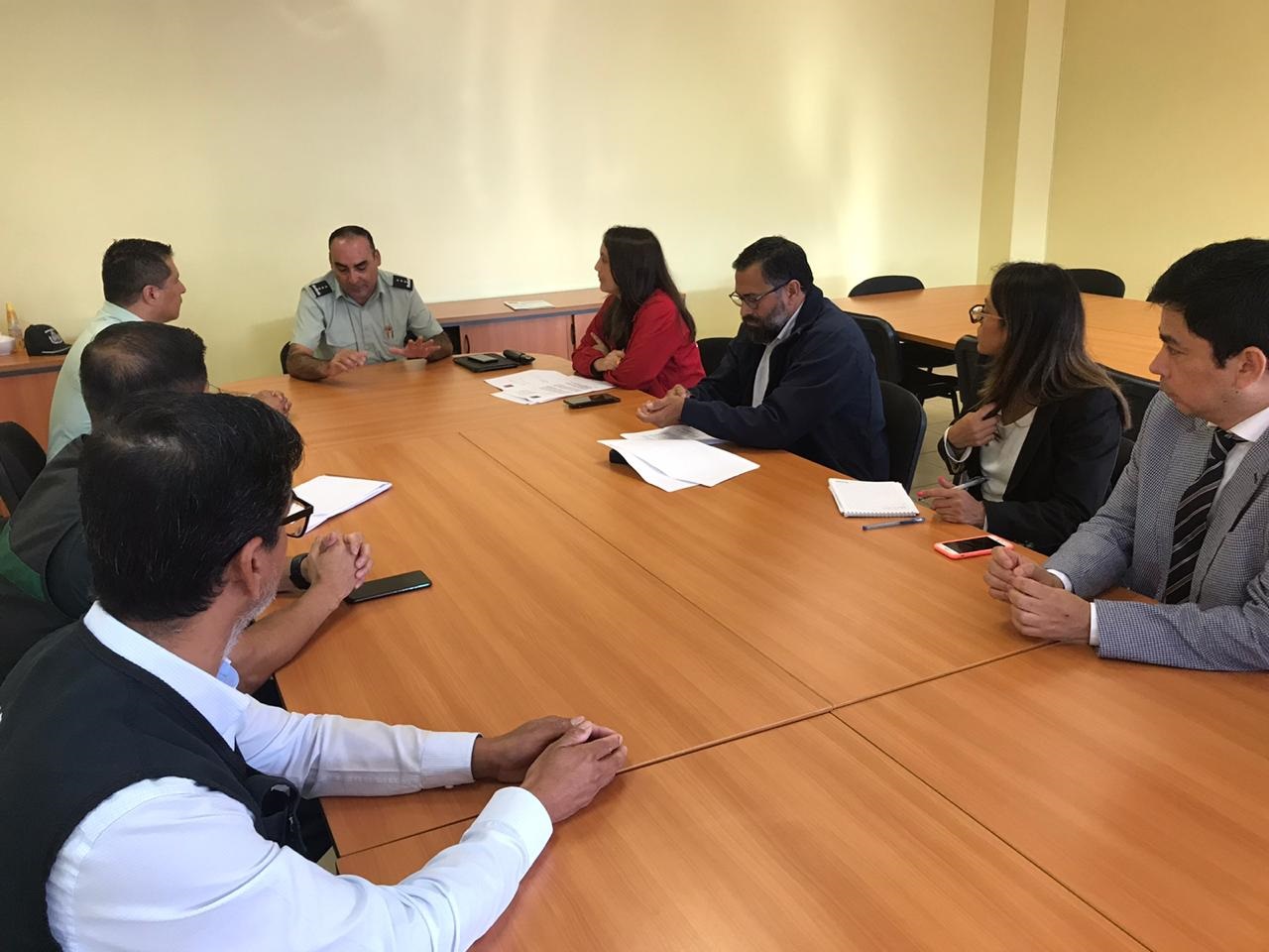 El Defensor Regional y el jefe de Estudios de Antofagasta participaron en la reunión de coordinación con Gendarmería.