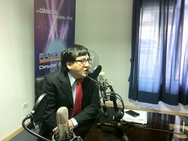 Roberto Vega fue entrevistado en tres radios de Antofagasta.