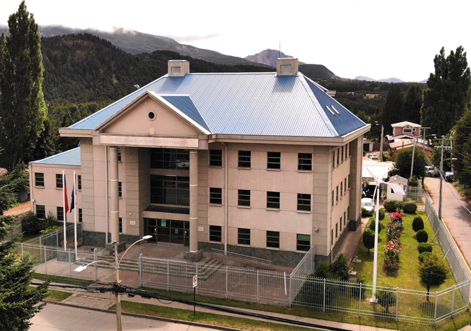 El tribunal de alzada acogió la solicitud de la Defensa y ordenó el retorno de los internos a Puerto Aysén.