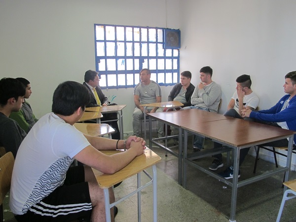 Sobre derechos y deberes conversaron con los jóvenes que están en internación provisoria en el Centro Limache.