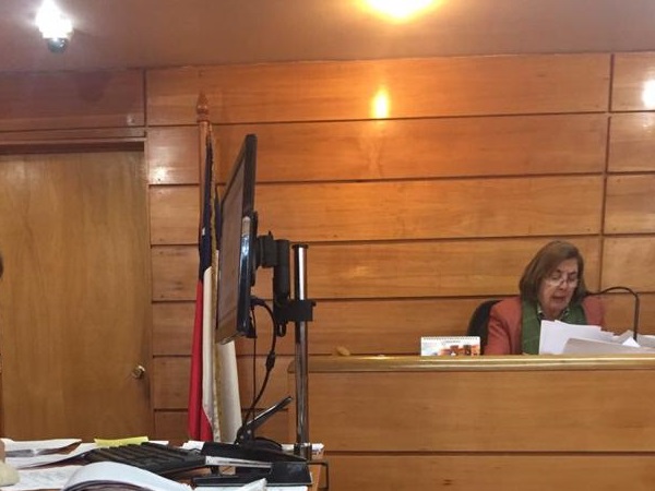 La jueza de garantía Rosa Giacaman Alarcón, inhabilitada por su manifiesto resentimiento hacia la Defensoría y sus abogados.