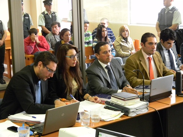 El juicio demandó al máximo los esfuerzos de la defensoría local de Talagante, dado el alto número de abogados involucrados.