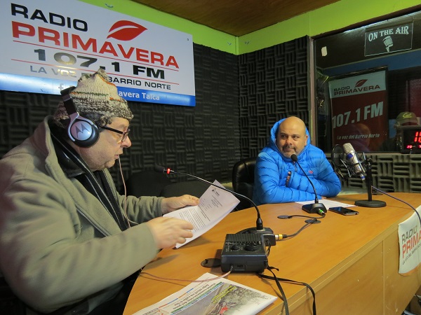 José Luis Craig, Defensor Regional del Maule, durante la entrevista en Radio Primavera de Talca.