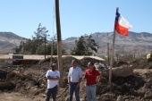 El Defensor Regional de Atacama, Raúl Palma y el Jefe de Estudios, Renato González con el defensor, Alejandro Villa.
