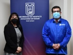 : La Directora de la Sede Iquique de la UTA, Yasna Godoy y el Defensor Regional de Tarapacá, Gabriel Carrión.