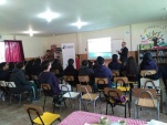 Defensor Regional Renato González expone a adolescentes sobre Proyecto Inocentes