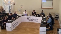 . La charla se desarroll&oacute; en el segundo Piso del Teatro Municipal de Punta Arenas.