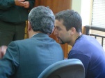 Emilio Berkhoff junto a Jaime Pacheco, su defensor penal público, durante la audiencia de hoy.